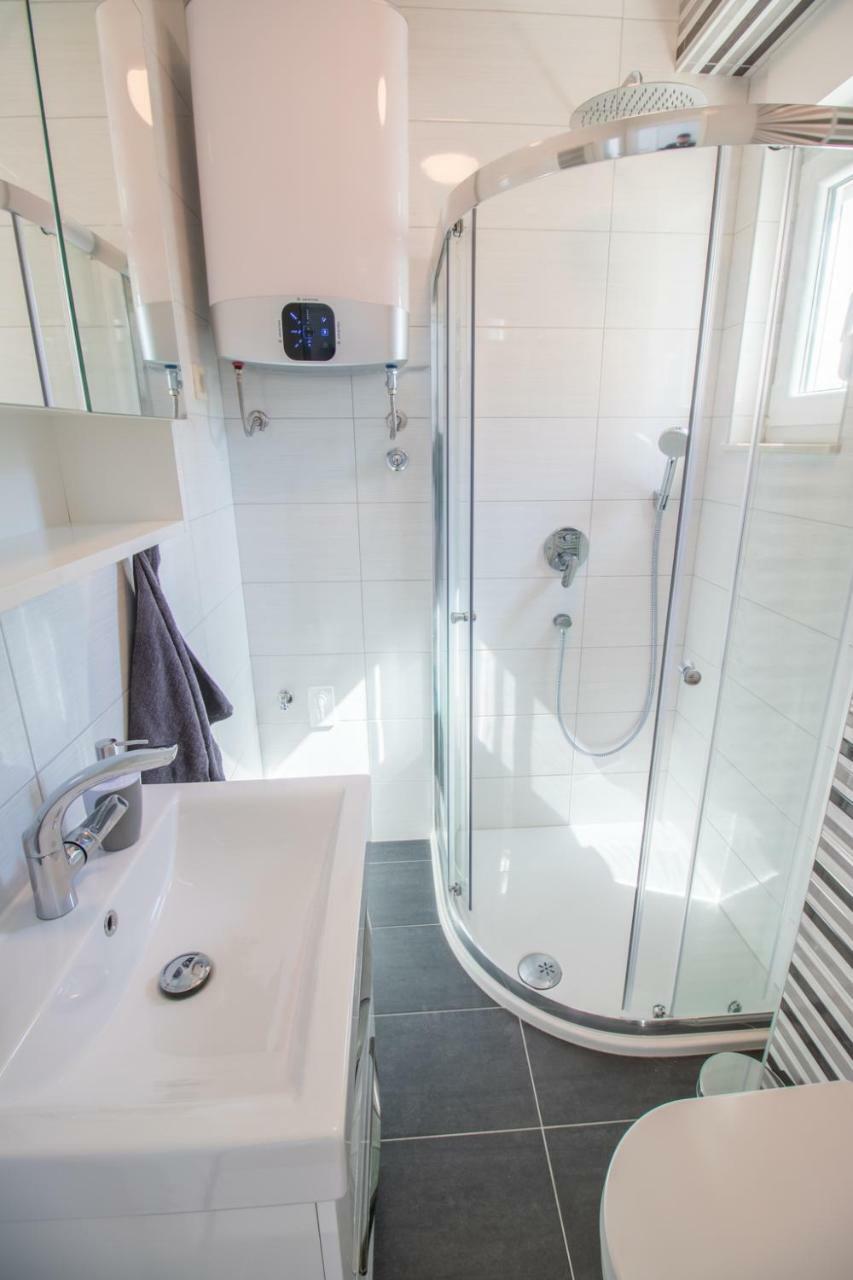 Mary Apartman Omiš Kültér fotó